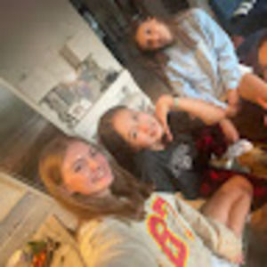 Meet your Posher, Riley